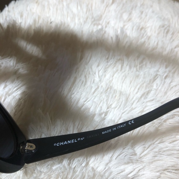 CHANEL Cat Eye Blue Sunglasses with case - Picture 6 of 8